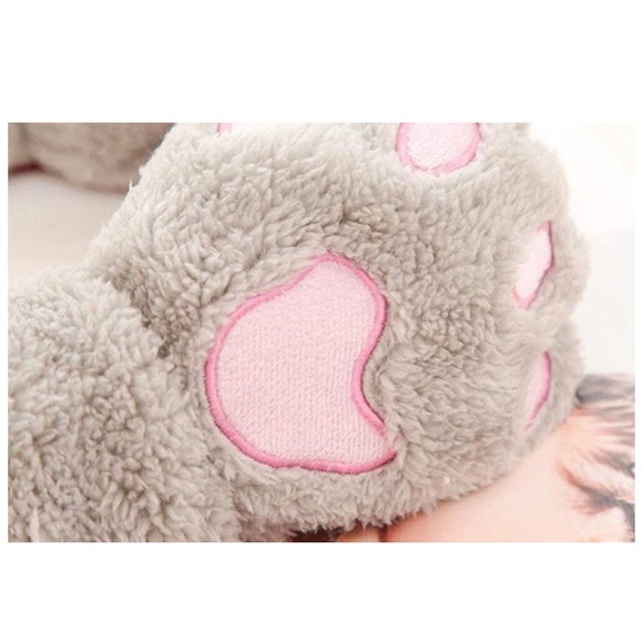 Brown furry animal fingerless hand warmers - Picture 7 of 8